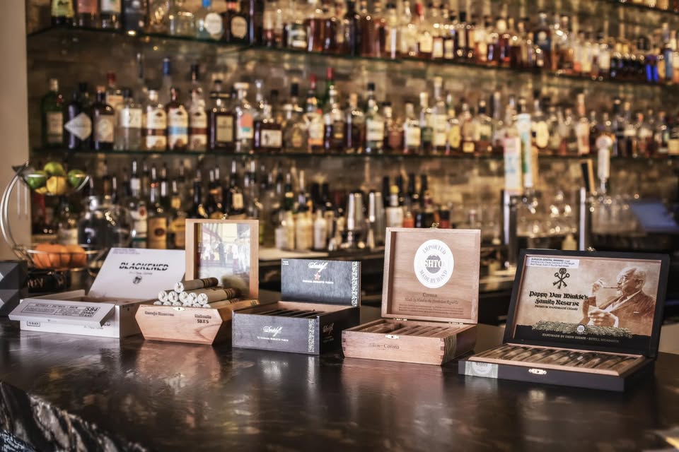 Casablanca Cigar Bar facebook picture