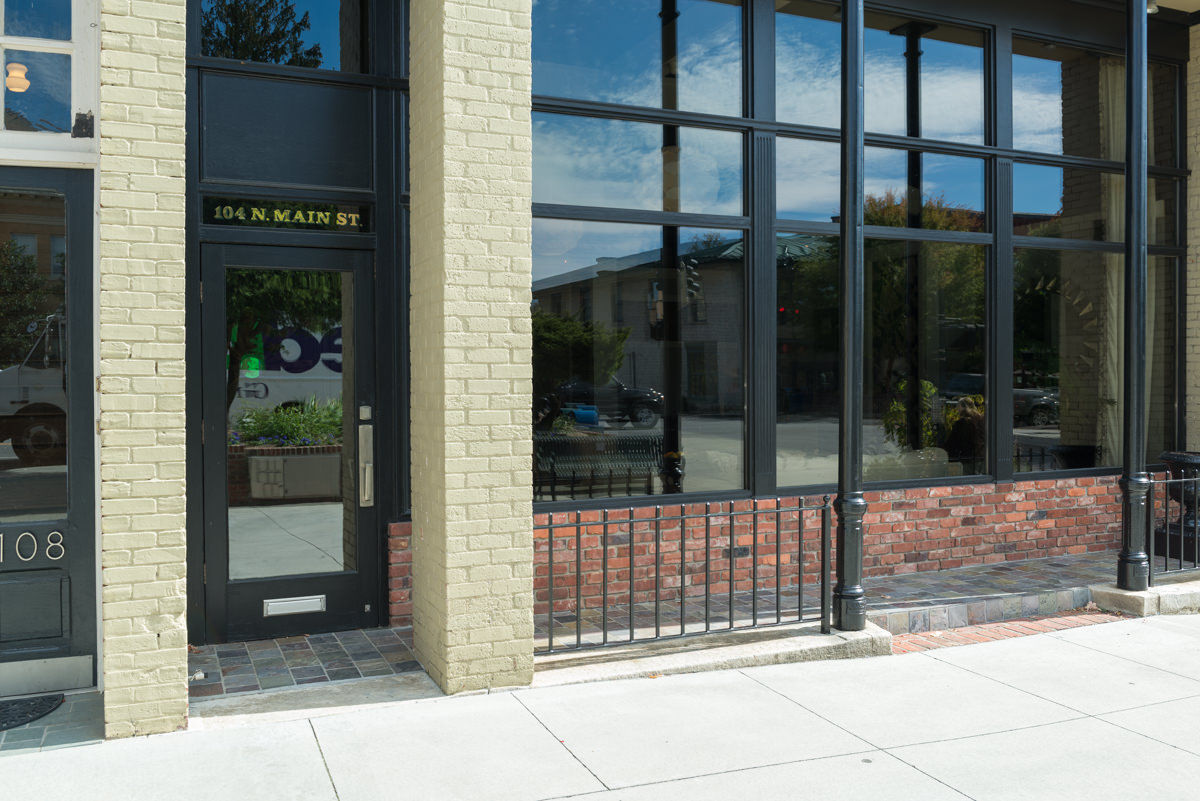 Looking Glass Realty