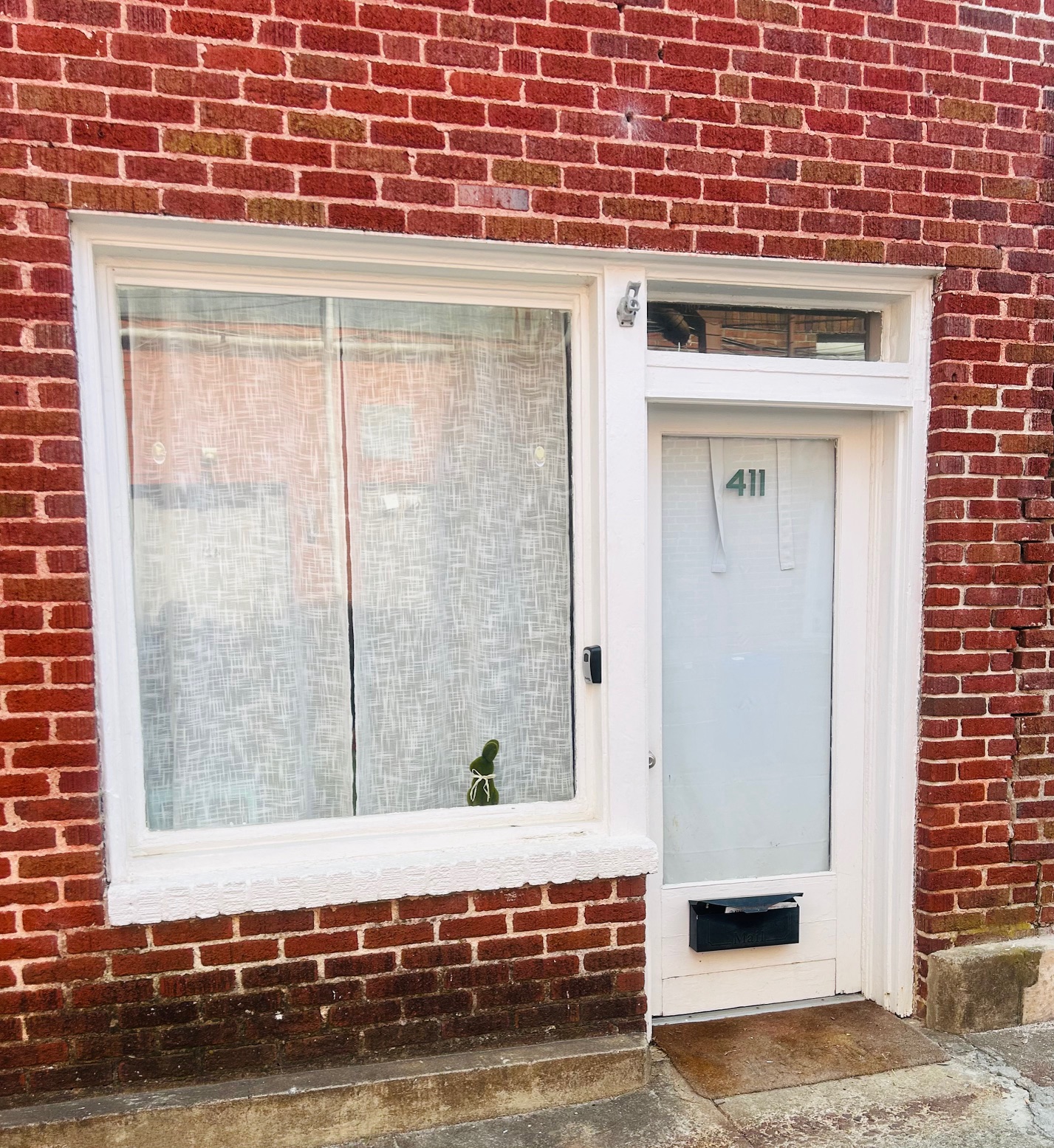 Store front for 411 N. Wall St