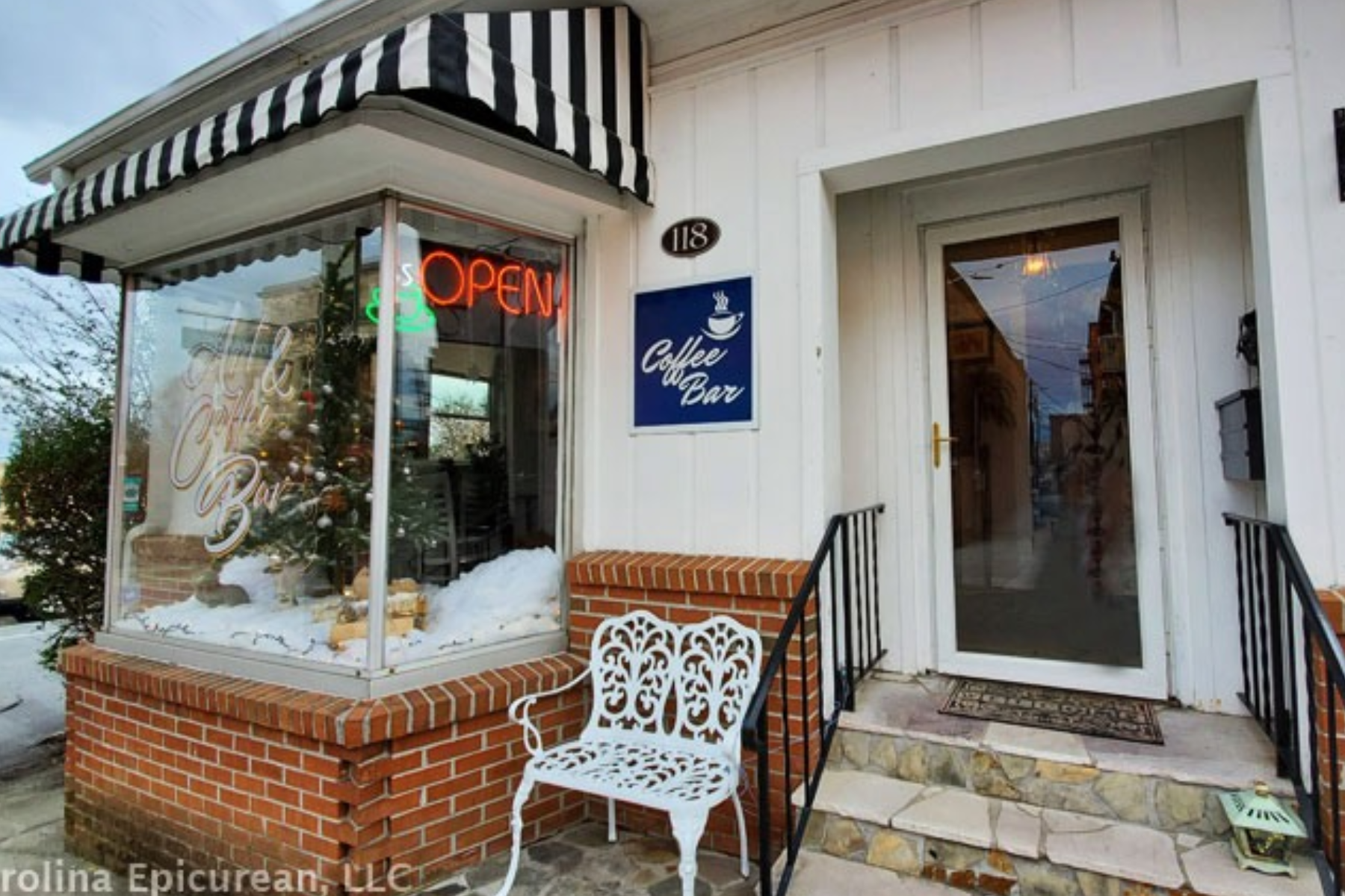 Art & Coffee store front