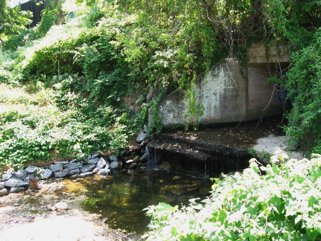 Outdoor stream