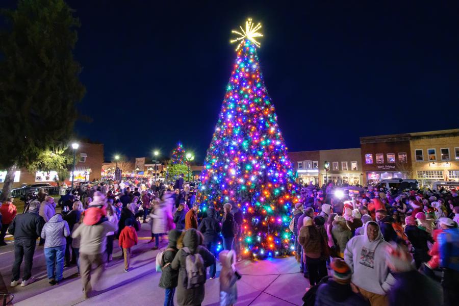 Main Street will shine bright as Santa makes his Grand Arrival on November 28